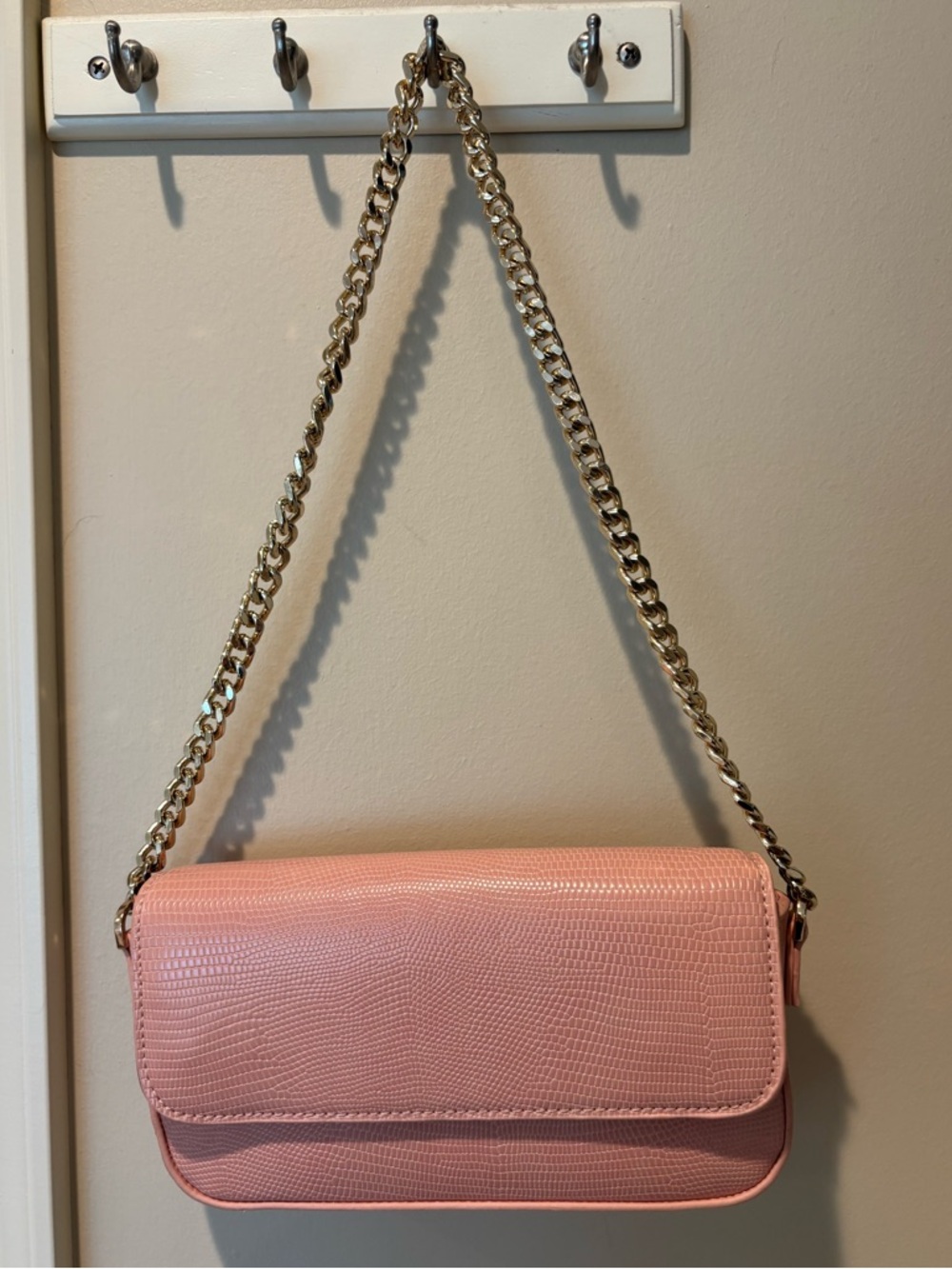 Pink Chain Shoulder Purse